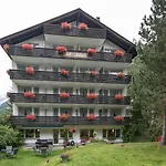 Hotel Adonis 3*