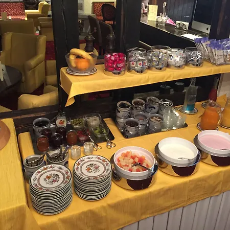 아도니스 호텔 체르마트